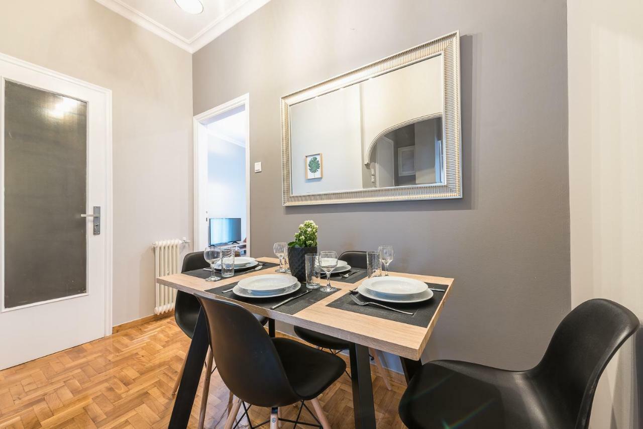 Elegant Living At The Heart Of Athens Atenas Exterior foto
